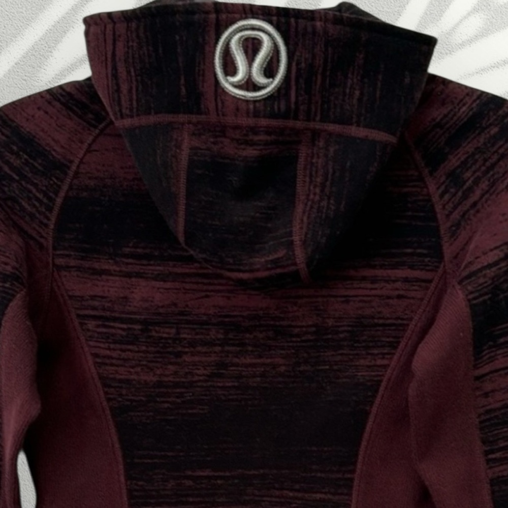 Lululemon Scuba Hoodie ll NWT - Picture 7 of 13